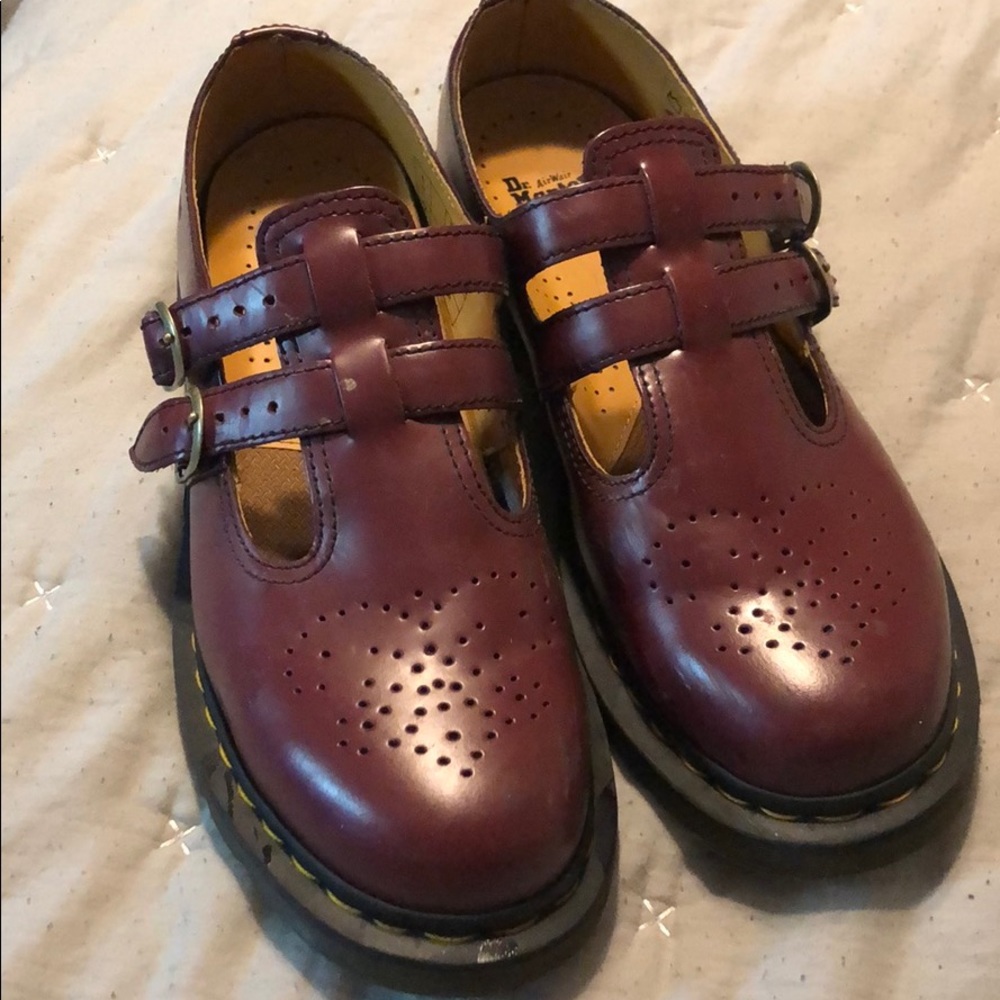 Used doc martens Mary Janes